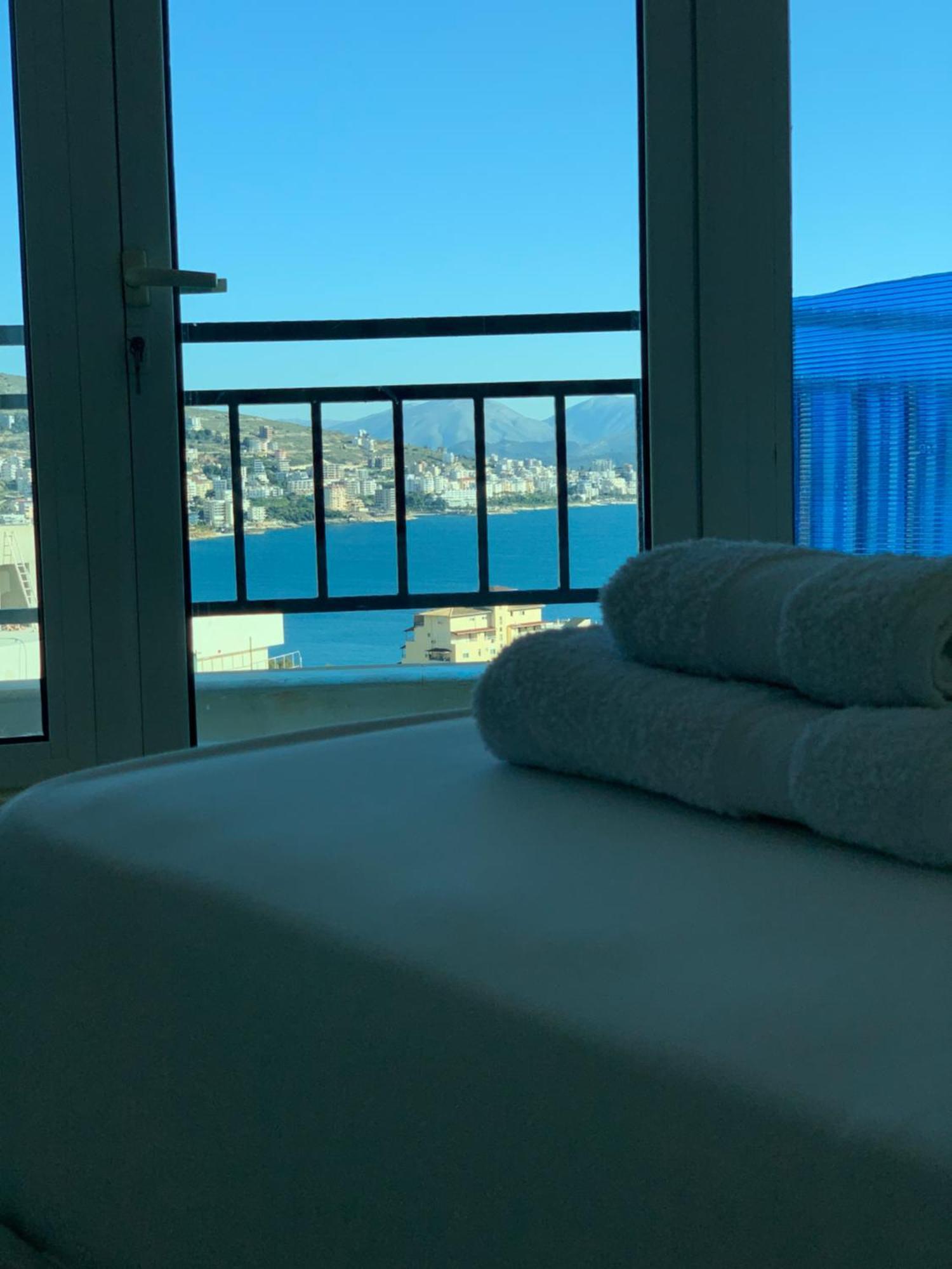 Guest - Sea Breeze Apartments Sarandë Exterior foto